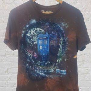 ☆"Dr Who & The Daleks"☆ Men's Tye-Dye Graphic Tee